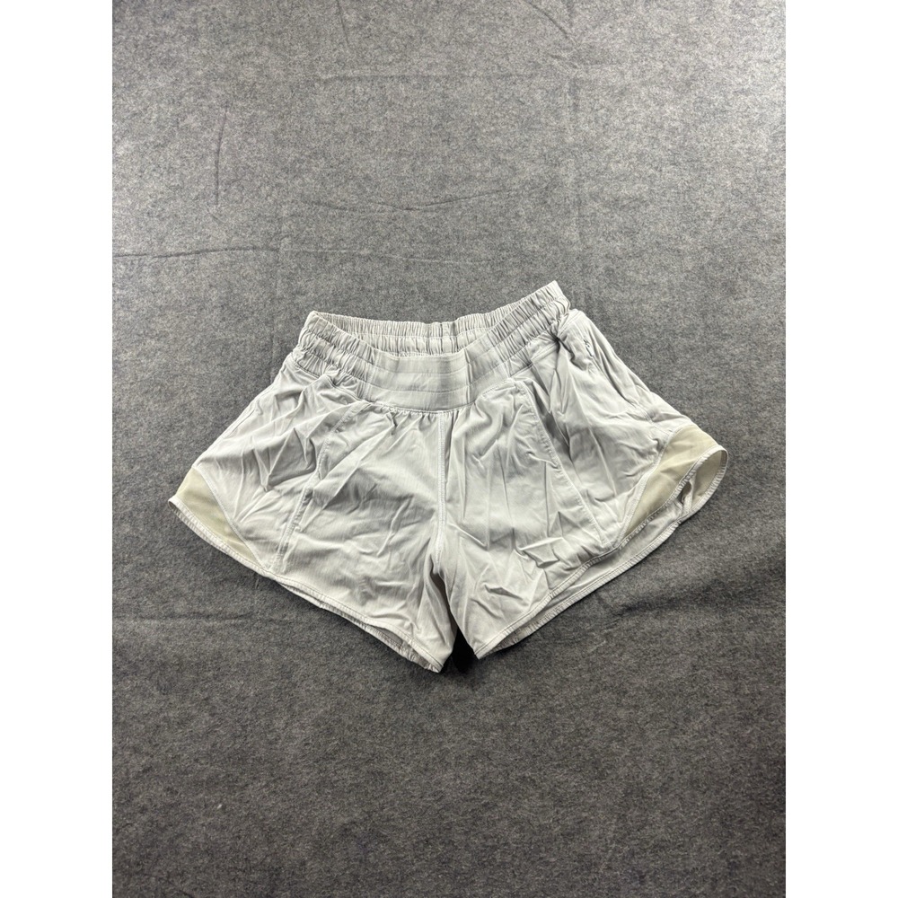 Lululemon‎ Shorts Women's 4 White Hotty Hot II Long 3" Inseam Stash Pocket Lined